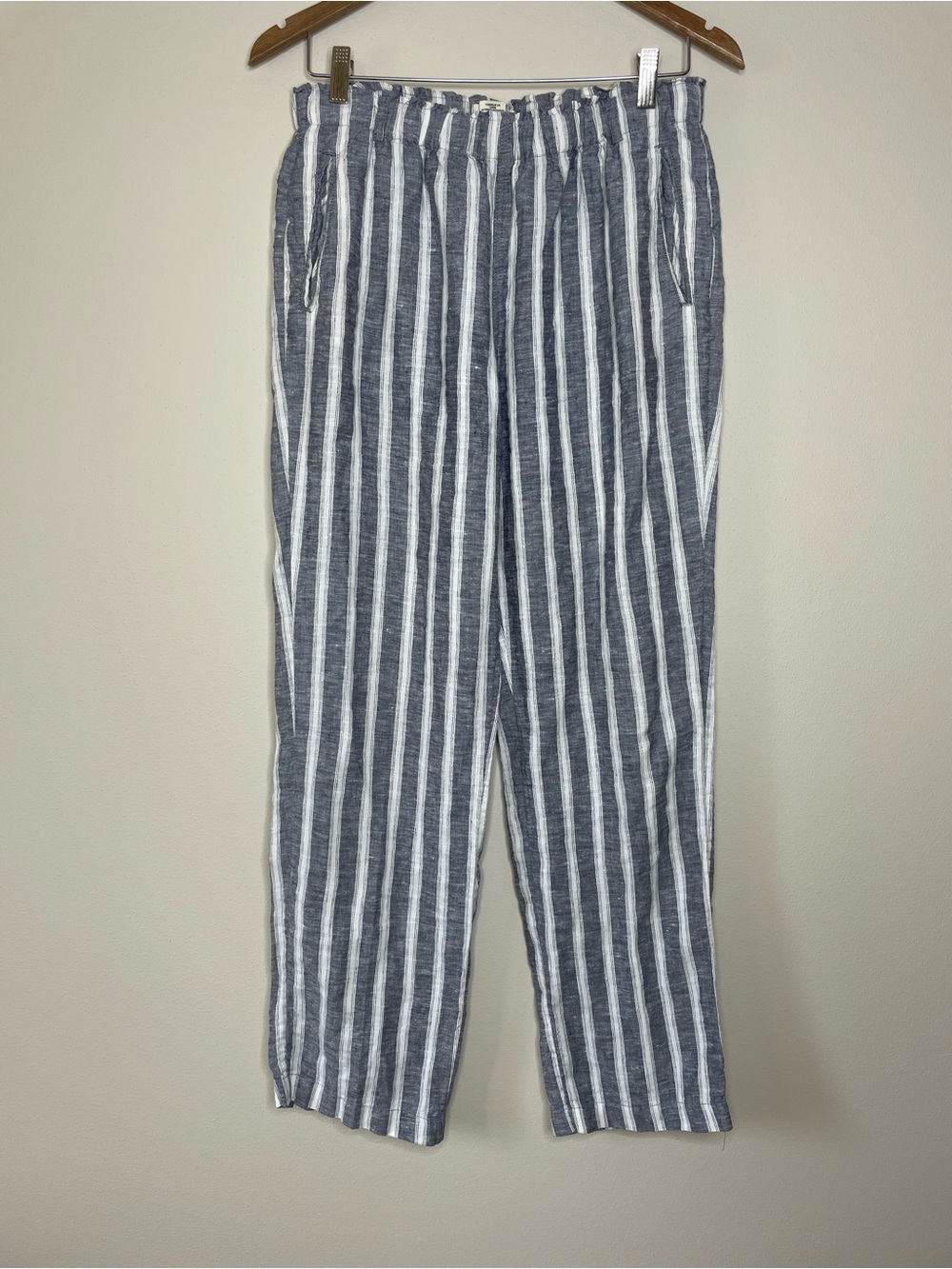 Christian Siriano Blue & White 100% Linen Vertical Stripe casual Trousers